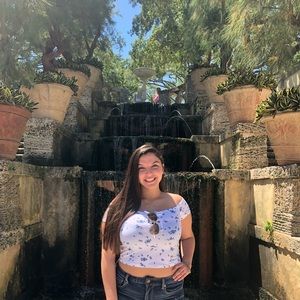 Meet your Posher, Samantha